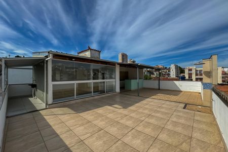 Casa para alugar com 200m², 3 quartos e 2 vagas