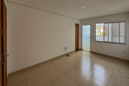 Casa para alugar com 200m², 3 quartos e 2 vagas