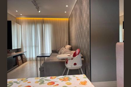 Foto 03 de apartamento à venda com 3 quartos, 94m² em Jardim Tupanci, Barueri