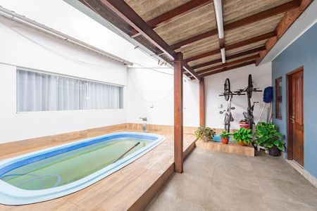 Casa para alugar com 209m², 2 quartos e 4 vagas