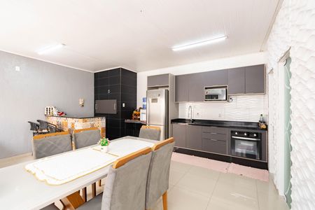 Casa para alugar com 209m², 2 quartos e 4 vagas