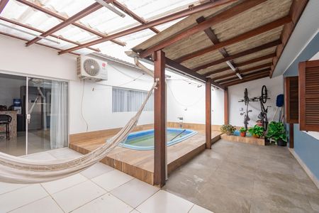 Casa para alugar com 209m², 2 quartos e 4 vagas