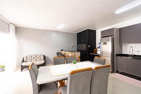Casa para alugar com 209m², 2 quartos e 4 vagas