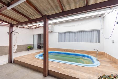 Casa para alugar com 209m², 2 quartos e 4 vagas
