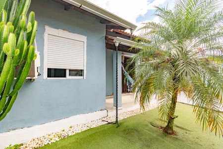 Casa à venda com 62m², 2 quartos e 2 vagas