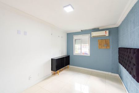 Casa à venda com 62m², 2 quartos e 2 vagas