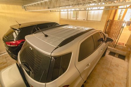 Casa à venda com 144m², 3 quartos e 2 vagas