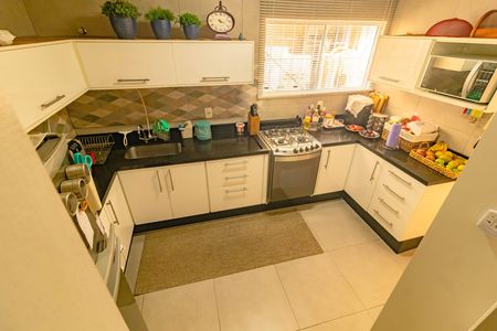 Casa à venda com 144m², 3 quartos e 2 vagas