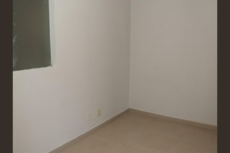 Quarto 2 de apartamento para alugar com 2 quartos, 74m² em Jardim Imperial, Aparecida de Goiânia