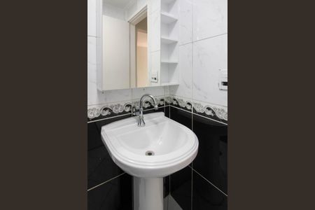 Apartamento para alugar com 70m², 3 quartos e 2 vagas Apartamento para alugar com 70m², 3 quartos e 2 vagasBanheiro