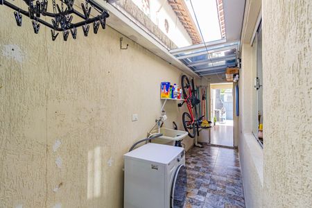 Casa para alugar com 130m², 2 quartos e 1 vaga Casa para alugar com 130m², 2 quartos e 1 vagaÁrea de Serviço