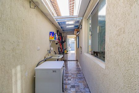 Casa para alugar com 130m², 2 quartos e 1 vaga Casa para alugar com 130m², 2 quartos e 1 vagaÁrea de Serviço