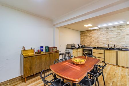 Casa para alugar com 130m², 2 quartos e 1 vaga Casa para alugar com 130m², 2 quartos e 1 vagaCozinha