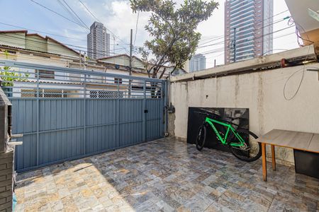 Casa para alugar com 130m², 2 quartos e 1 vaga Casa para alugar com 130m², 2 quartos e 1 vagaGaragem