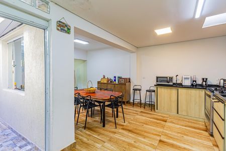 Casa para alugar com 130m², 2 quartos e 1 vaga Casa para alugar com 130m², 2 quartos e 1 vagaCozinha