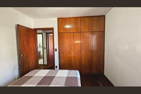 Apartamento para alugar com 80m², 2 quartos e 2 vagas