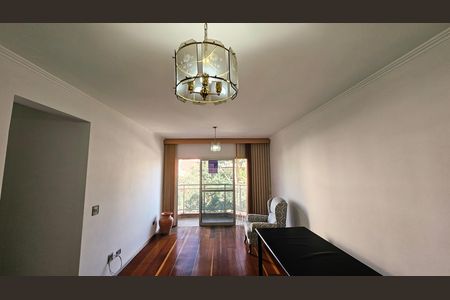 Apartamento para alugar com 80m², 2 quartos e 2 vagas