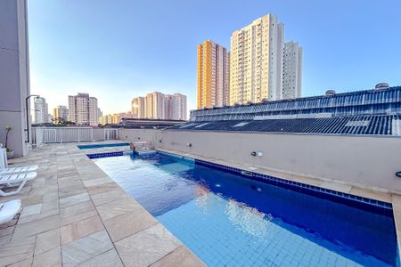 Apartamento à venda com 45m², 2 quartos e 1 vagaÁrea comum - Piscina