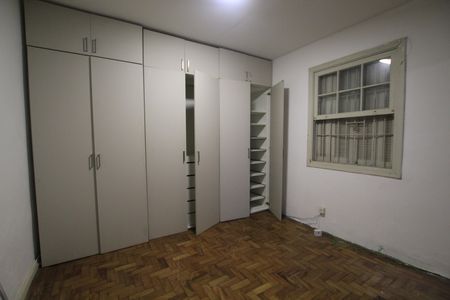 Casa para alugar com 243m², 3 quartos e 2 vagasQuarto de serviço