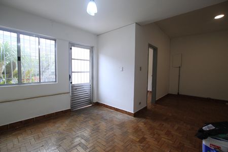 Sala de casa para alugar com 3 quartos, 243m² em Jardim da Gloria, São Paulo