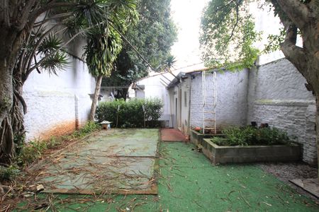 Casa para alugar com 243m², 3 quartos e 2 vagasÁrea externa