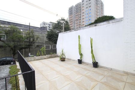 Casa para alugar com 243m², 3 quartos e 2 vagasÁrea externa