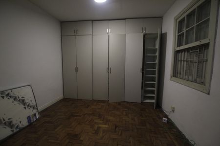 Casa para alugar com 243m², 3 quartos e 2 vagasQuarto de serviço
