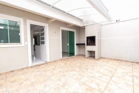 Casa à venda com 160m², 3 quartos e 2 vagas Casa à venda com 160m², 3 quartos e 2 vagasÁrea comum