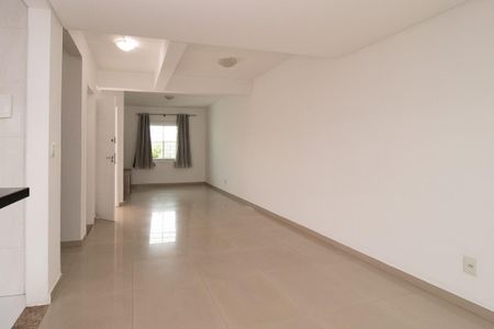 Sala de casa para alugar com 3 quartos, 160m² em Portão, Curitiba