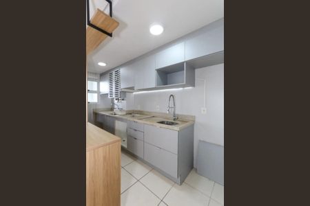 Cozinha de apartamento para alugar com 2 quartos, 55m² em Olaria, Canoas