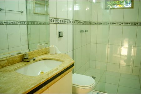 Casa à venda com 330m², 3 quartos e 5 vagas