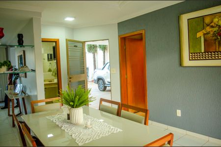 Casa à venda com 330m², 3 quartos e 5 vagas
