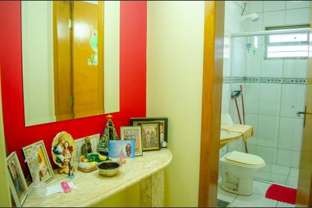 Casa à venda com 330m², 3 quartos e 5 vagas