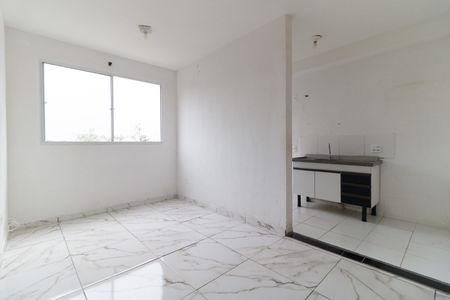 Sala de apartamento para alugar com 2 quartos, 44m² em Parque Bristol, São Paulo