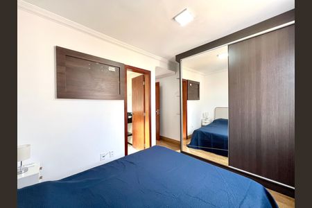 Apartamento à venda com 75m², 2 quartos e 1 vaga Apartamento à venda com 75m², 2 quartos e 1 vagaQuarto Suíte