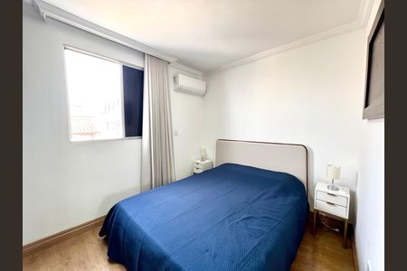 Apartamento à venda com 75m², 2 quartos e 1 vaga Apartamento à venda com 75m², 2 quartos e 1 vagaQuarto Suíte
