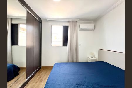 Apartamento à venda com 75m², 2 quartos e 1 vaga Apartamento à venda com 75m², 2 quartos e 1 vagaQuarto Suíte