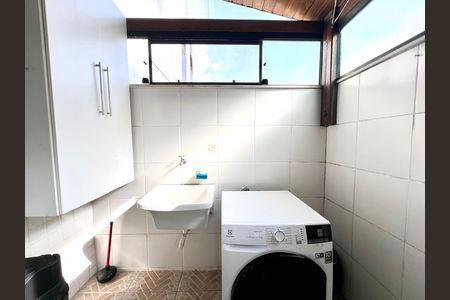 Apartamento à venda com 75m², 2 quartos e 1 vaga Apartamento à venda com 75m², 2 quartos e 1 vagaÁrea de Serviço