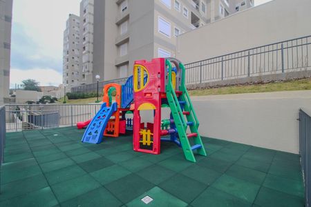 Apartamento para alugar com 54m², 2 quartos e 1 vaga Apartamento para alugar com 54m², 2 quartos e 1 vagaÁrea comum - Playground