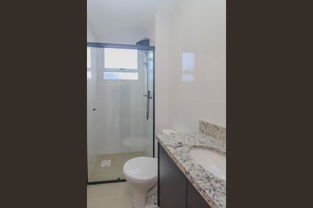 Apartamento para alugar com 54m², 2 quartos e 1 vaga Apartamento para alugar com 54m², 2 quartos e 1 vagaBanheiro da Suíte