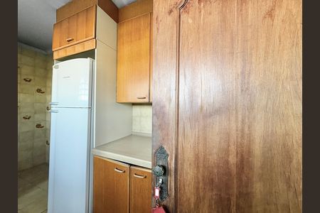 Casa para alugar com 491m², 5 quartos e 8 vagas Casa para alugar com 491m², 5 quartos e 8 vagasCozinha