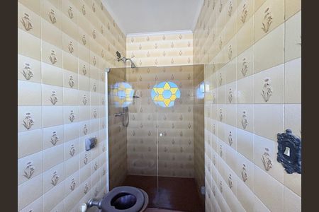 Casa para alugar com 491m², 5 quartos e 8 vagas Casa para alugar com 491m², 5 quartos e 8 vagasBanheiro da Suíte 4