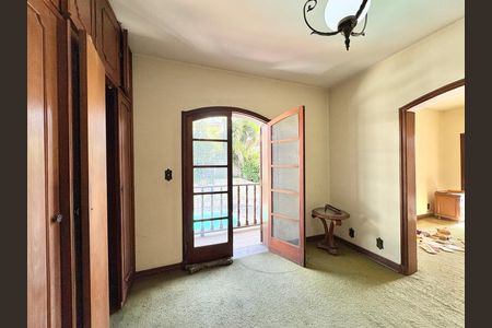 Casa para alugar com 491m², 5 quartos e 8 vagas Casa para alugar com 491m², 5 quartos e 8 vagasSuíte 2