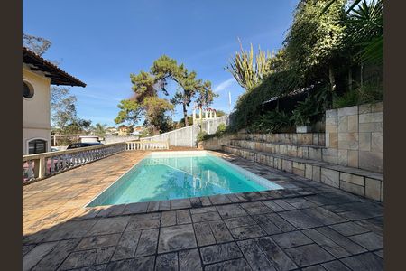 Casa para alugar com 491m², 5 quartos e 8 vagas Casa para alugar com 491m², 5 quartos e 8 vagasPiscina