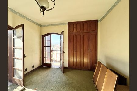 Casa para alugar com 491m², 5 quartos e 8 vagas Casa para alugar com 491m², 5 quartos e 8 vagasSuíte 1