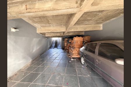 Casa para alugar com 491m², 5 quartos e 8 vagas Casa para alugar com 491m², 5 quartos e 8 vagasGaragem