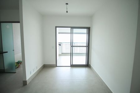 Apartamento para alugar com 75m², 2 quartos e 1 vaga