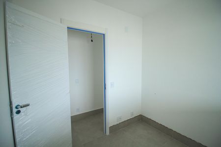 Apartamento para alugar com 75m², 2 quartos e 1 vaga