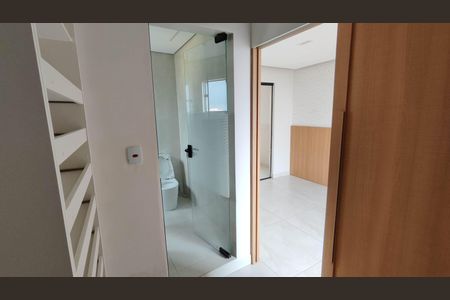 Closet da suíte de casa à venda com 1 quarto, 60m² em Parque Santa Rita, São Paulo