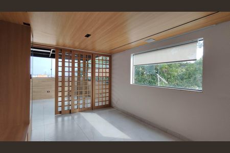 Sala de casa à venda com 1 quarto, 60m² em Parque Santa Rita, São Paulo